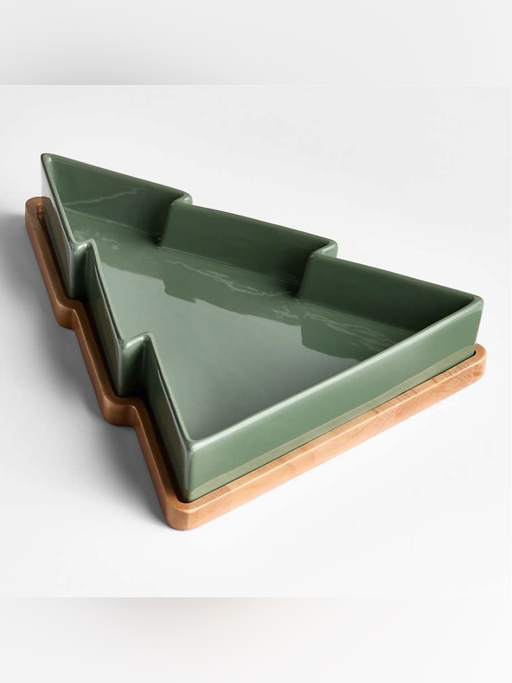 Brand New Crate & Barrel Oven-to-Table Holiday Tree Stoneware Dish, NWT